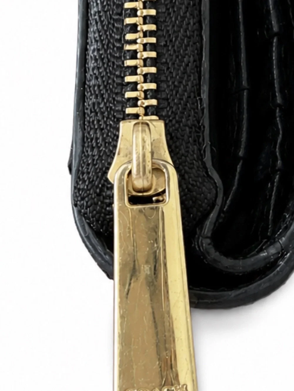 Coach classic compact